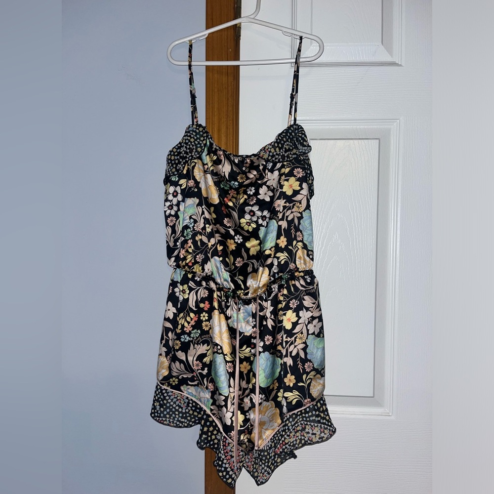 BNWT VS night gown